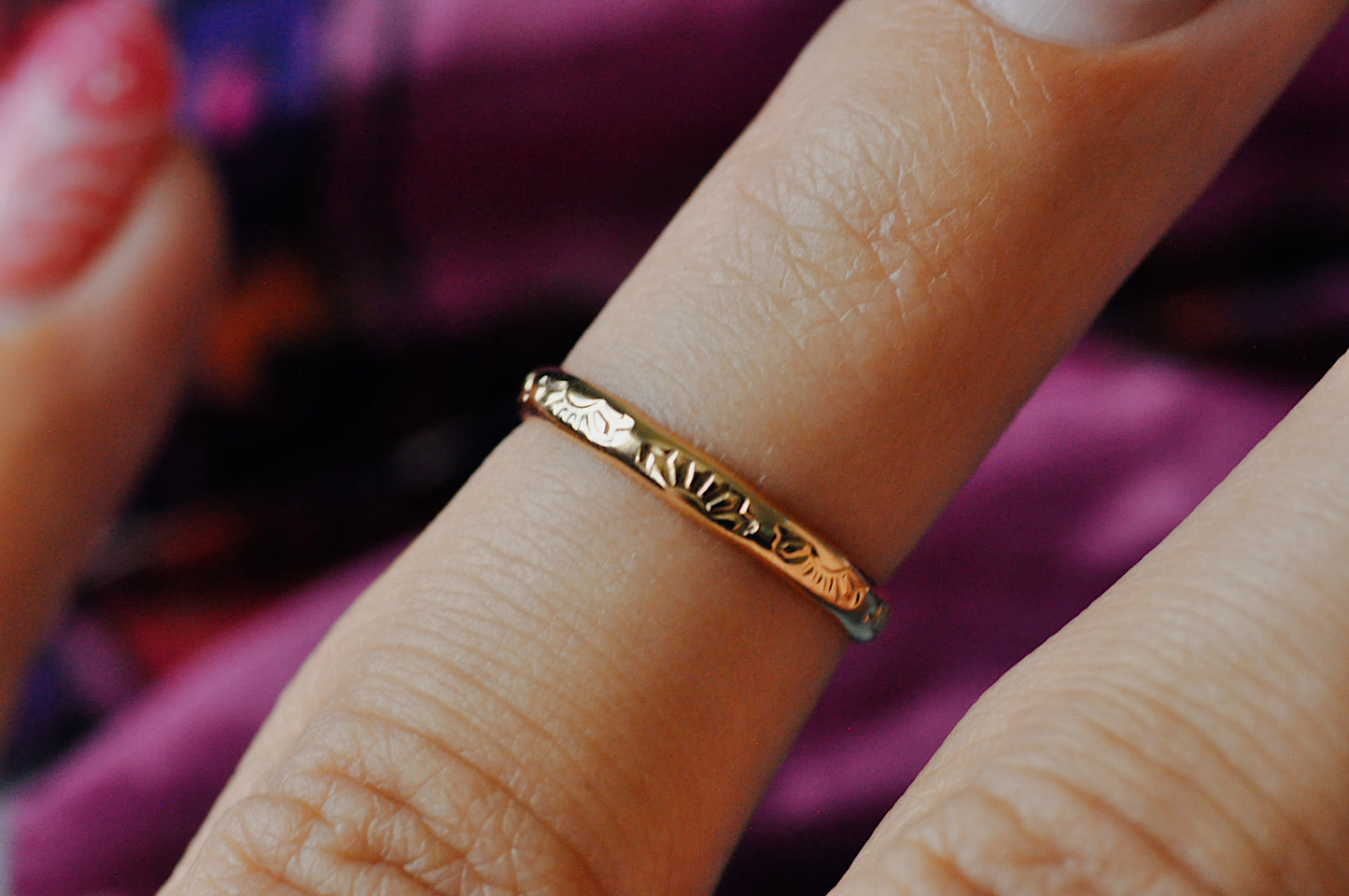 Gold Toe Ring Flower