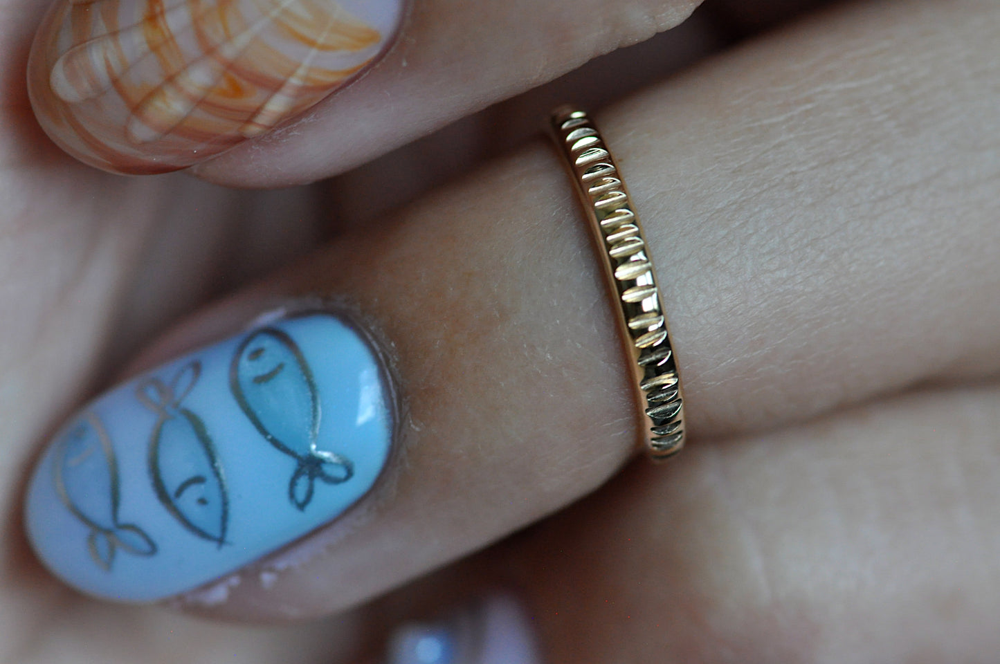 Gold Toe Ring Sparkle