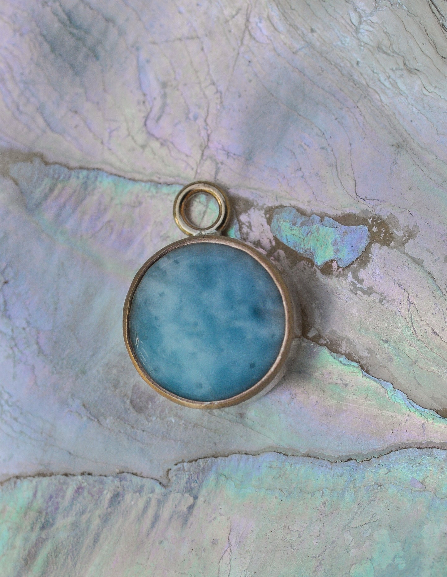 Round Larimar