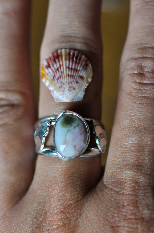 Ocean Coral Ring Size 6.5