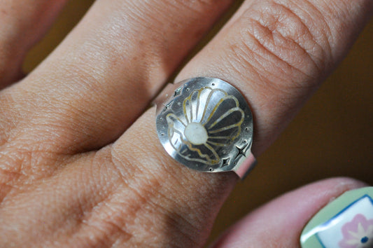 Mermaids Signet Star Ring Size 6.5