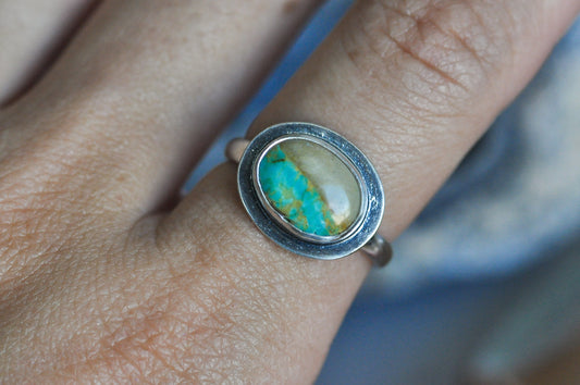 Royston Ribbon Turquoise Ring Size 7.5