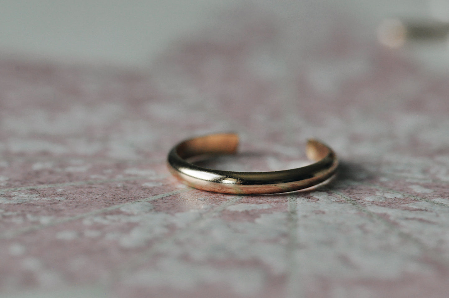 Gold Toe Ring Thin