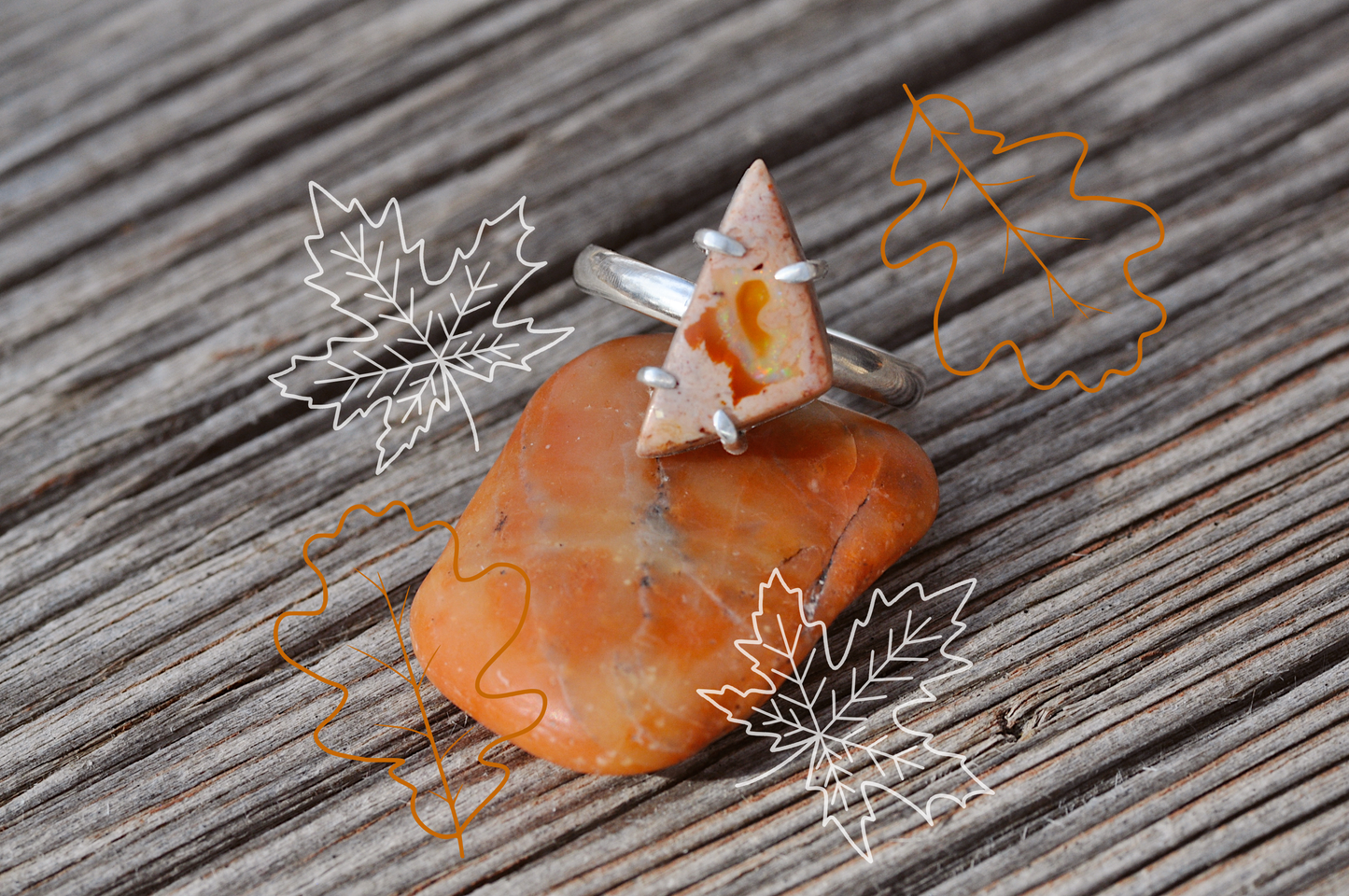 Triangle Spark Ring Size 7